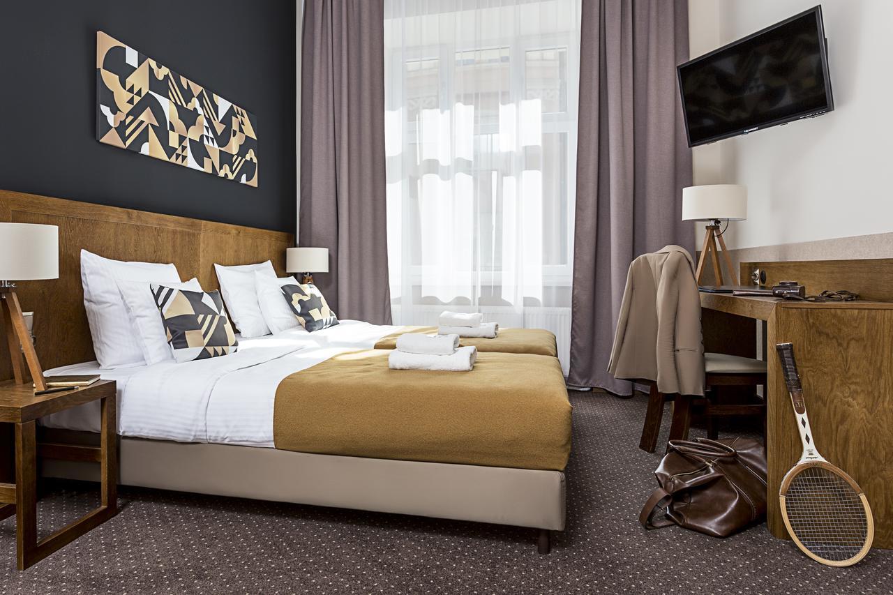 Double or Twin Room Courtyard View